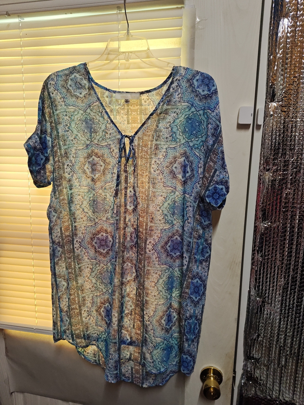 Francesca's Collections Blue Multi-Patterned Tie-Neck Tunic
